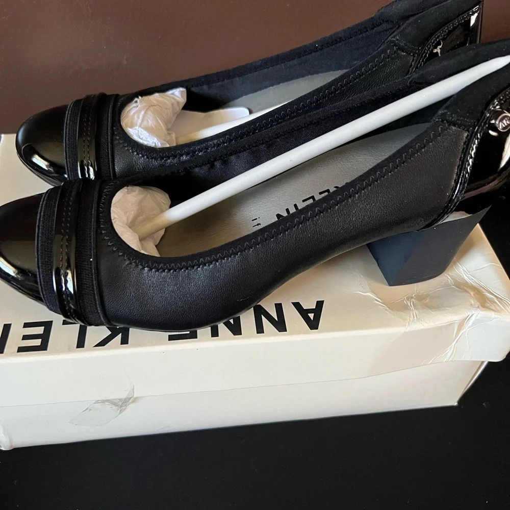 Anne Klein anne klein